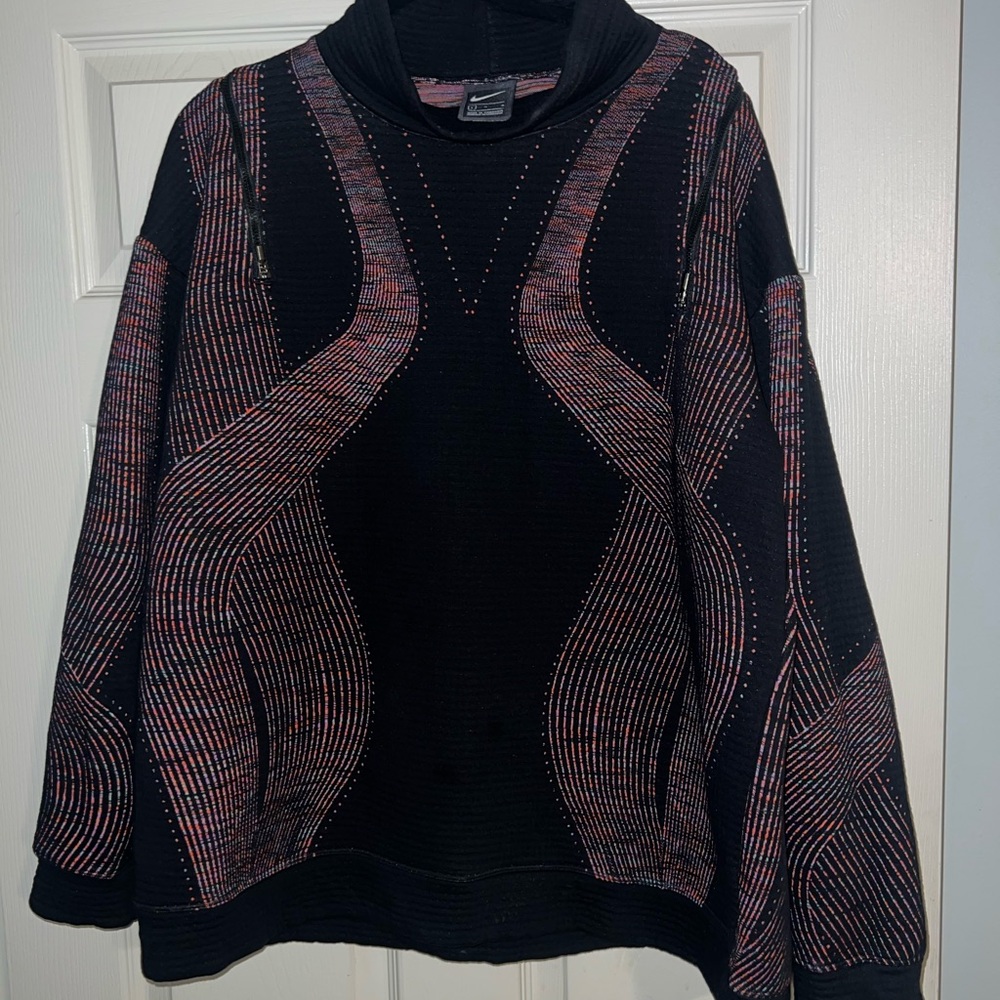 Nike Men's Black and Red Turtleneck Sweater